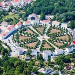 Fuerstlich Wohnen Am Circus Ueber Den Daechern Von *
